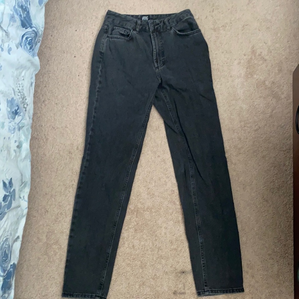 Urban outfitters mom jeans